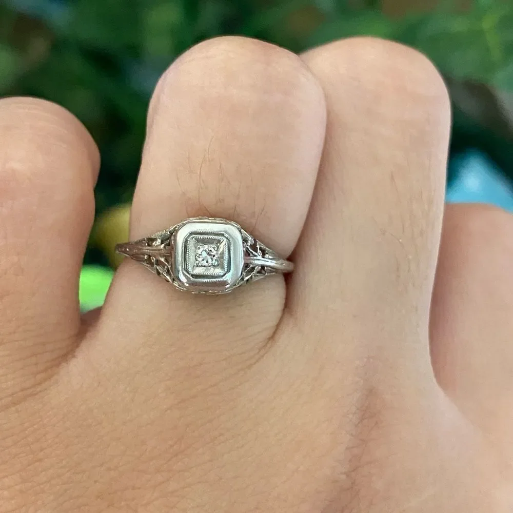 ‎Vintage 18k Diamond Ring